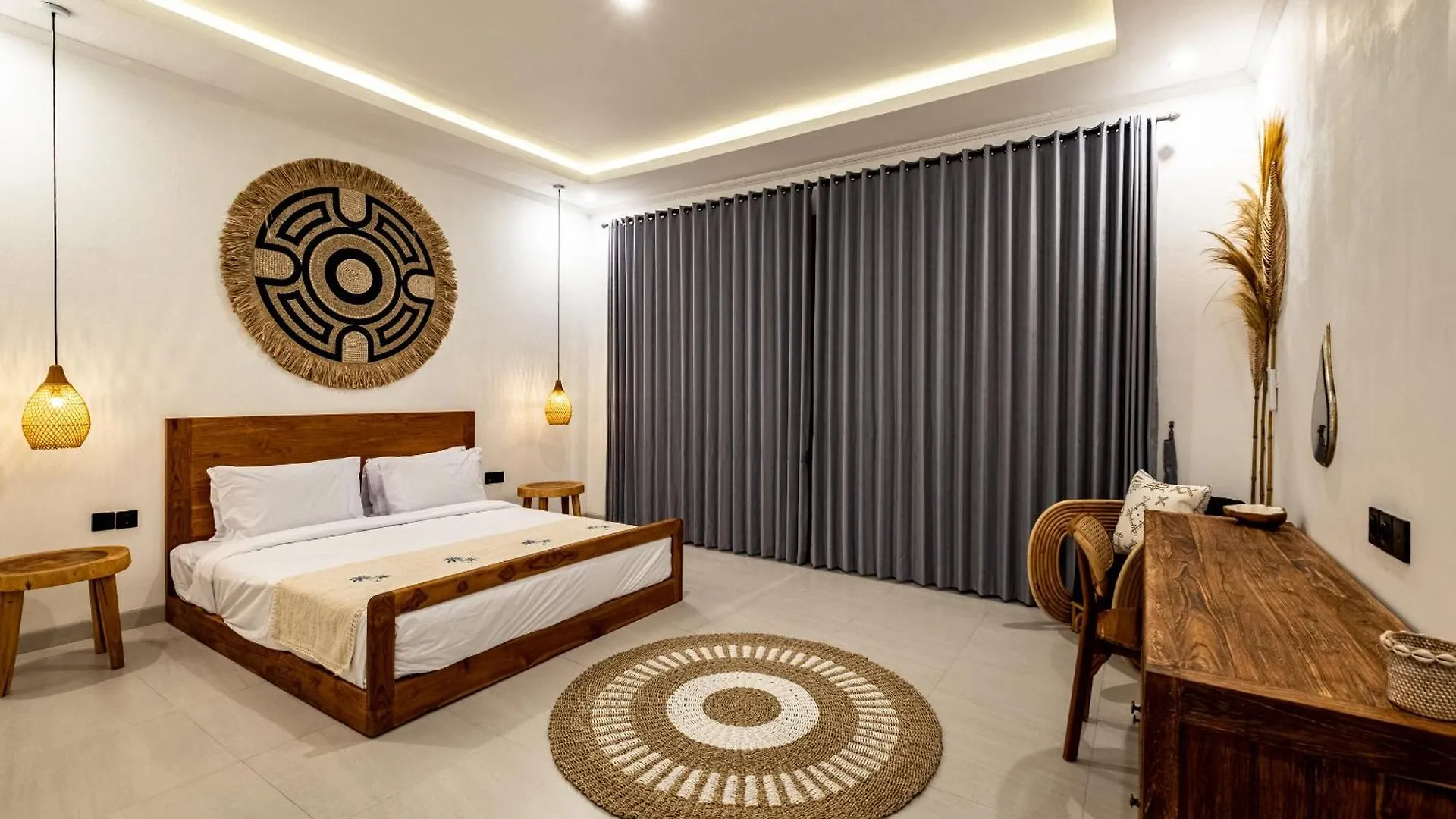 Brand New - Spacious Complex Villas Virland - Center Seminyak