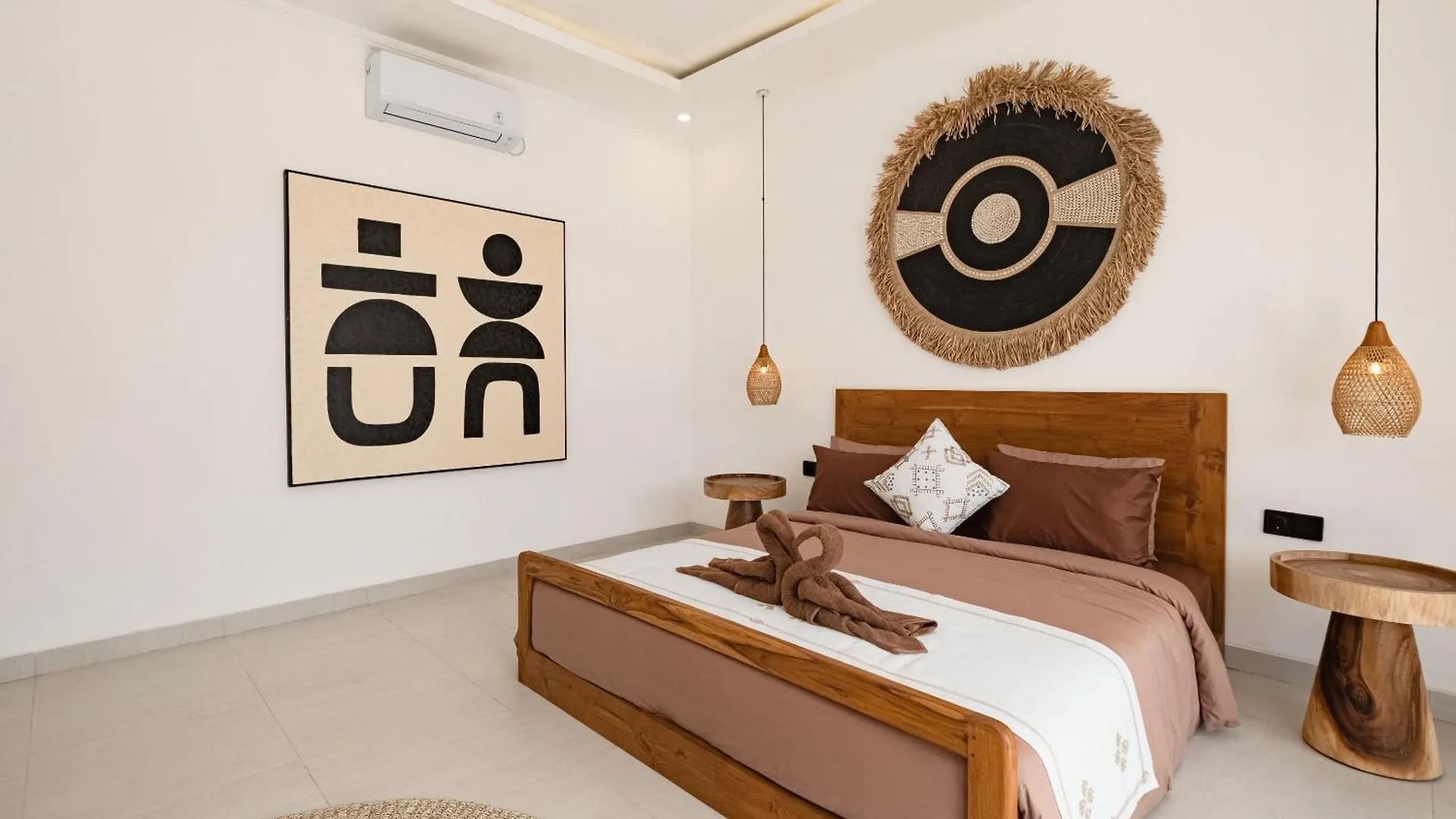 Brand New - Spacious Complex Villas Virland - Center Seminyak Indonesië