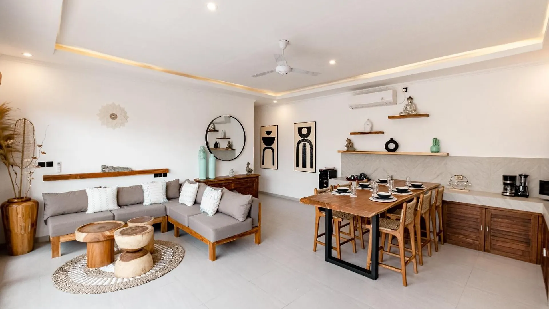 Brand New - Spacious Complex Villas Virland - Center Seminyak