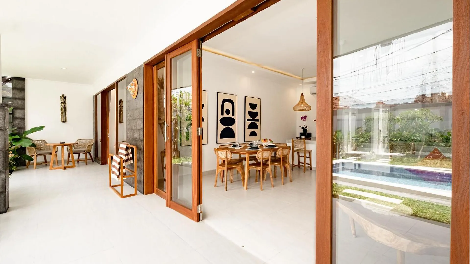Brand New - Spacious Complex Villas Virland - Center Seminyak
